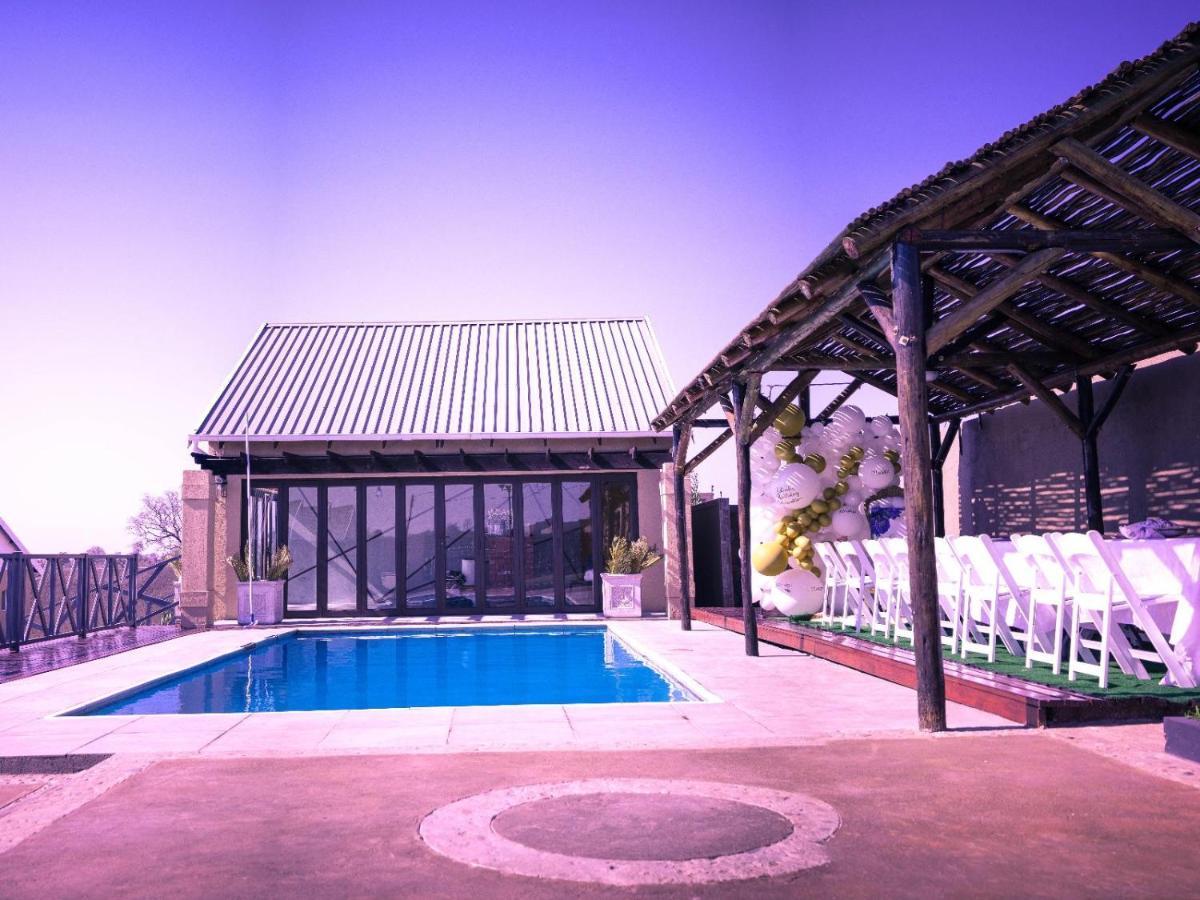 Masingitana Hotel Acornhoek エクステリア 写真
