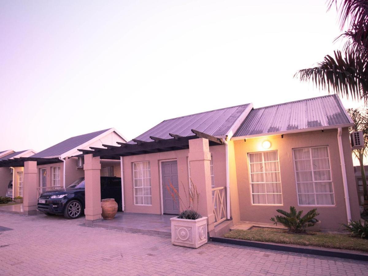 Masingitana Hotel Acornhoek エクステリア 写真